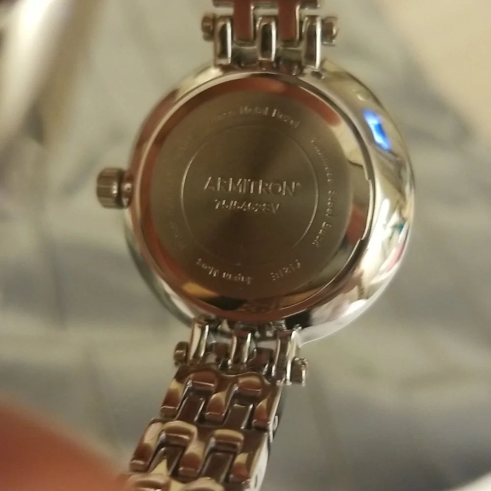 Armitron silver tone